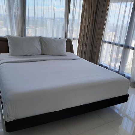Malaysia Suites At Times Square Kl Куала-Лумпур Экстерьер фото